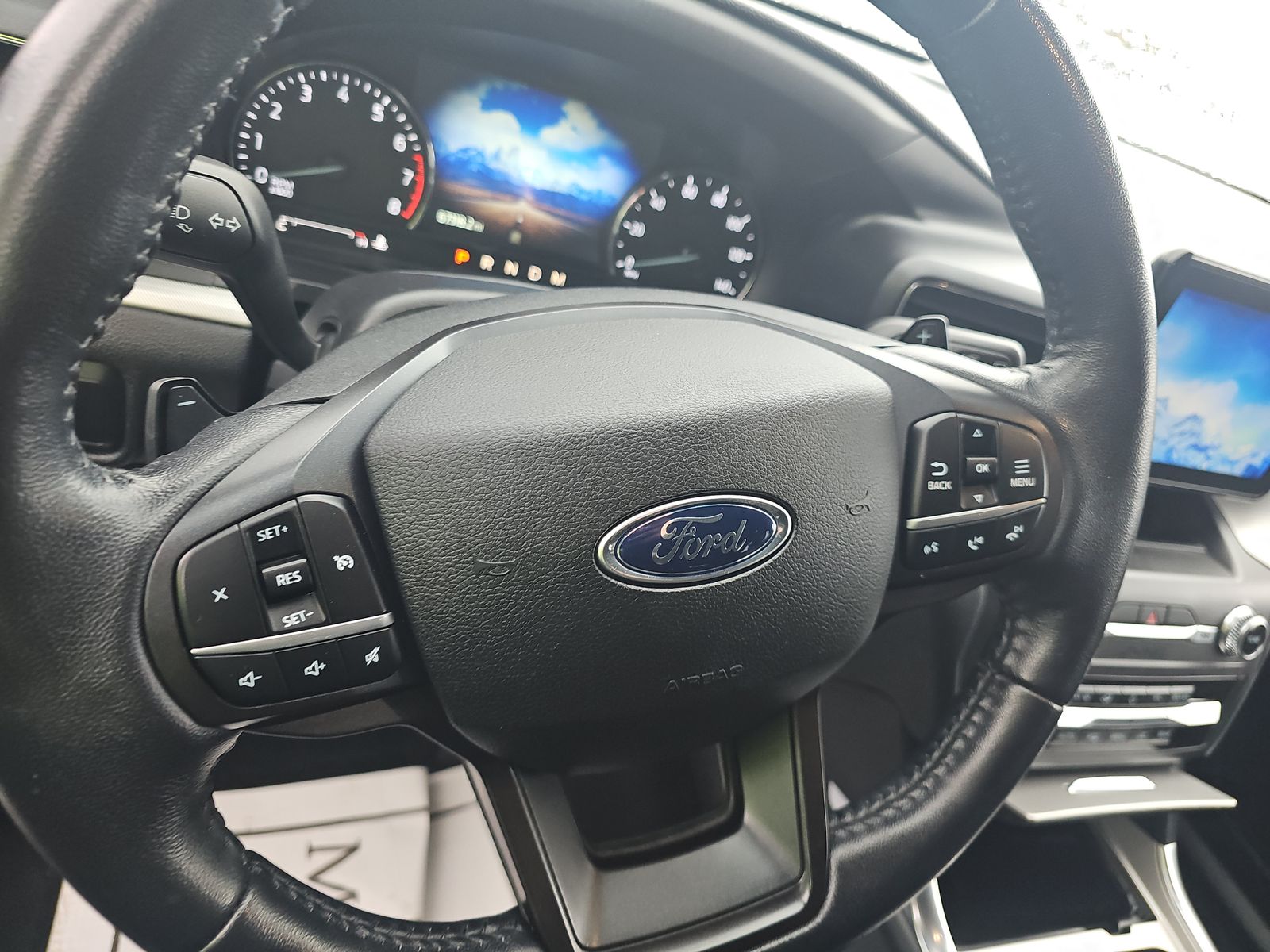 2020 Ford Explorer XLT AWD