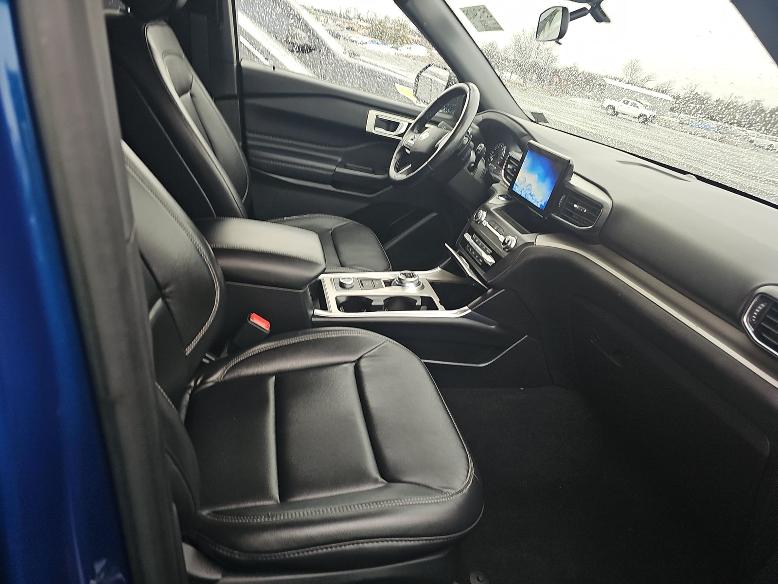 2020 Ford Explorer XLT AWD