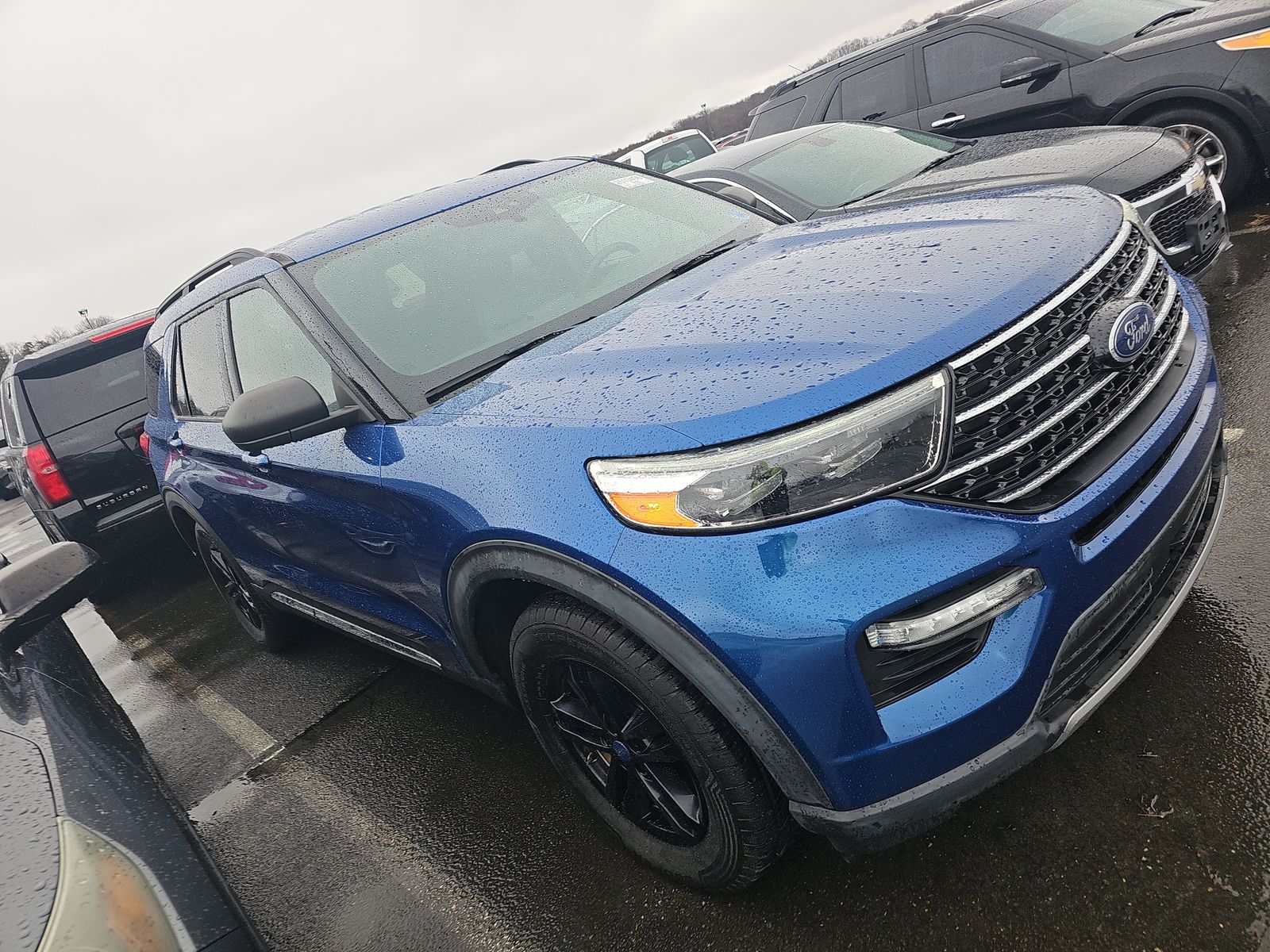 2020 Ford Explorer XLT AWD