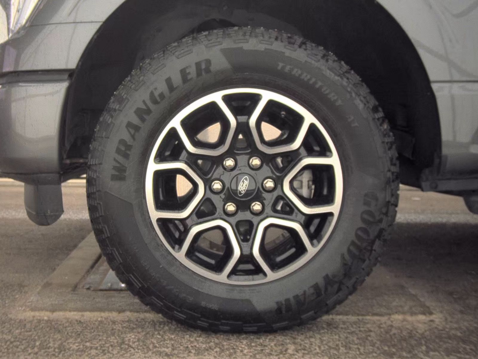 2023 Ford F-150 XLT AWD