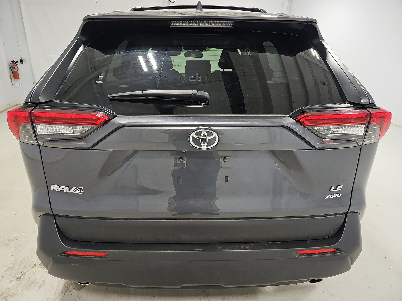 2020 Toyota RAV4 LE AWD