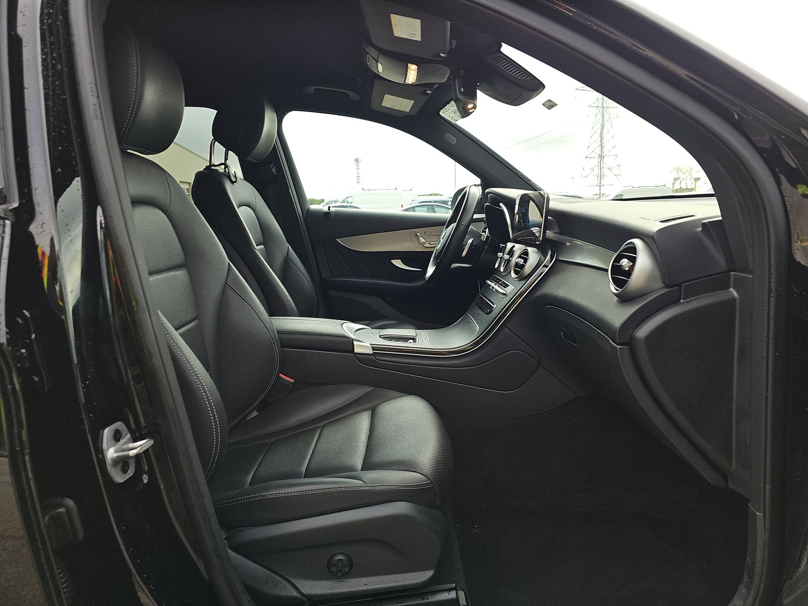 2022 Mercedes-Benz GLC GLC 300 RWD
