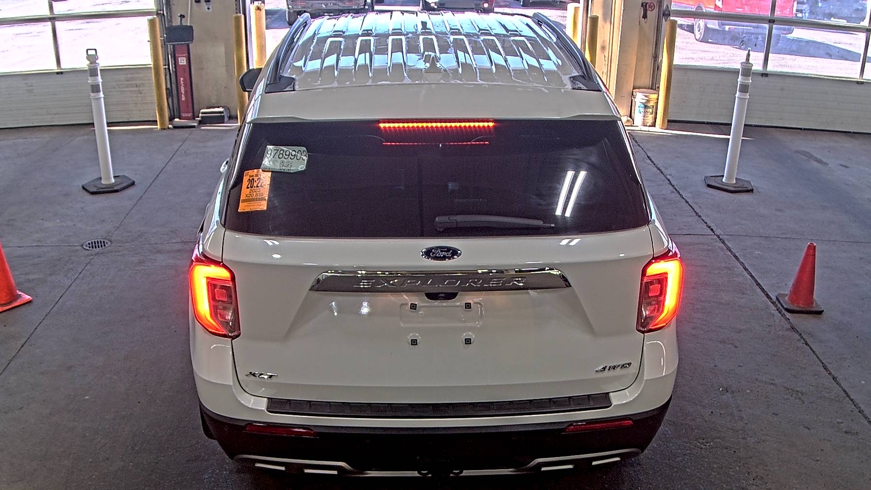 2023 Ford Explorer XLT AWD