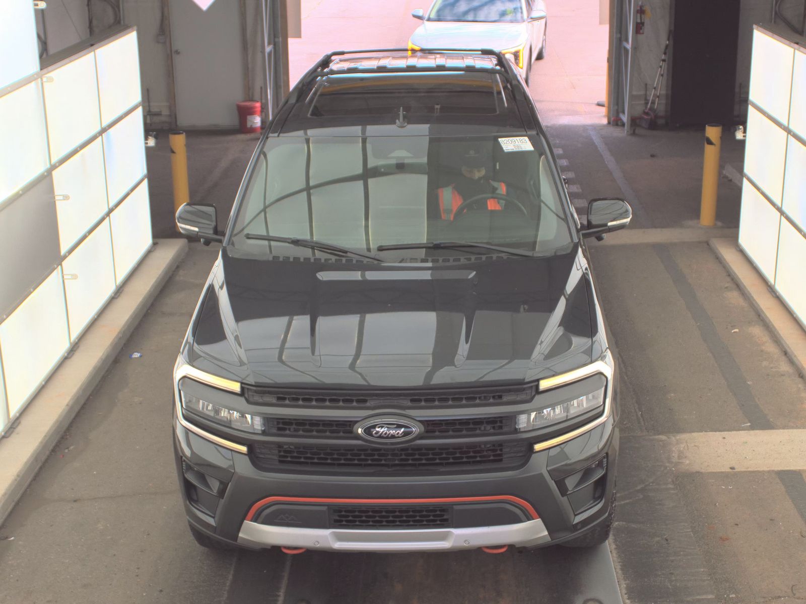 FORD EXPEDITION - 3