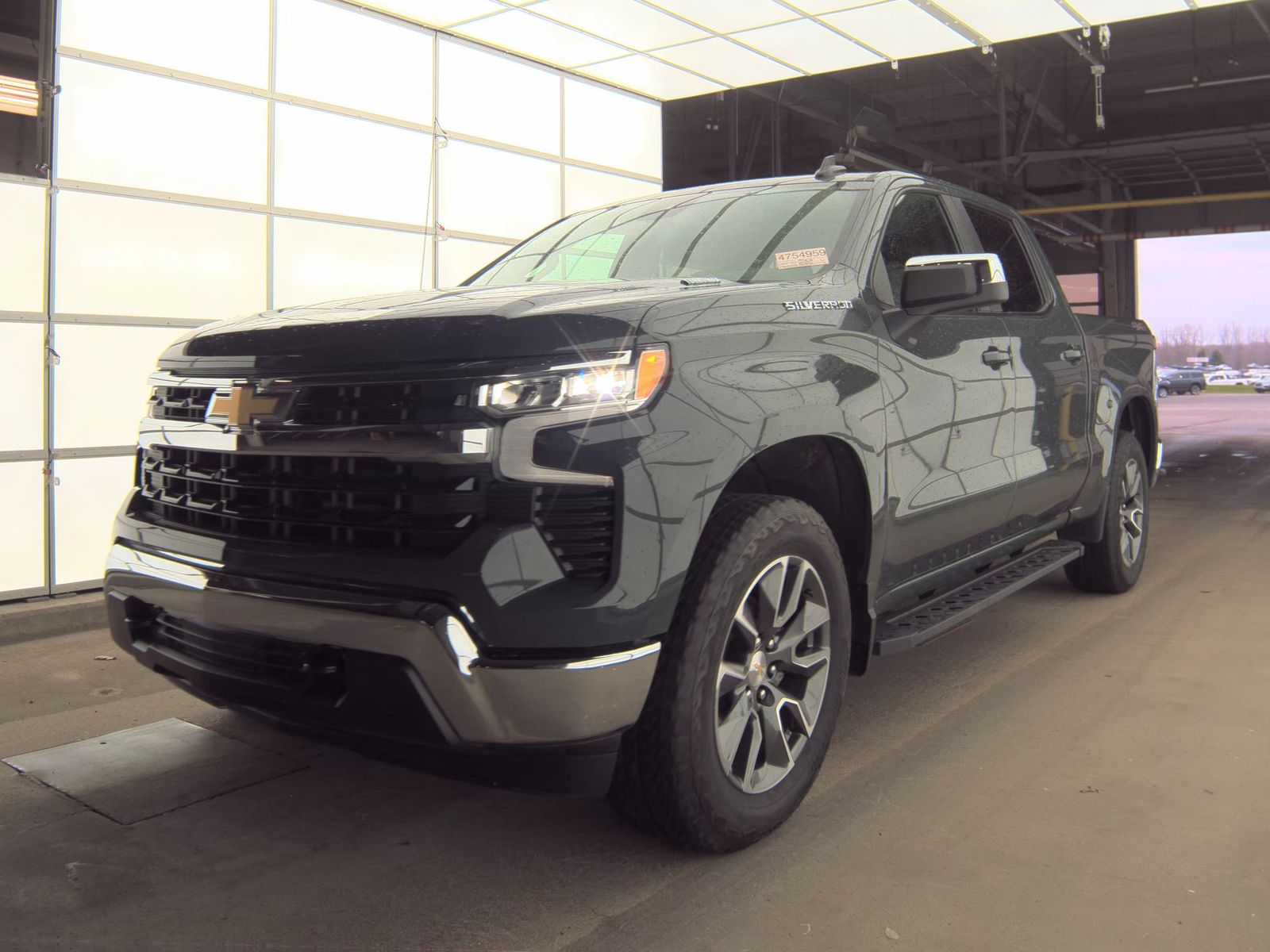2025 Chevrolet Silverado 1500 LT AWD