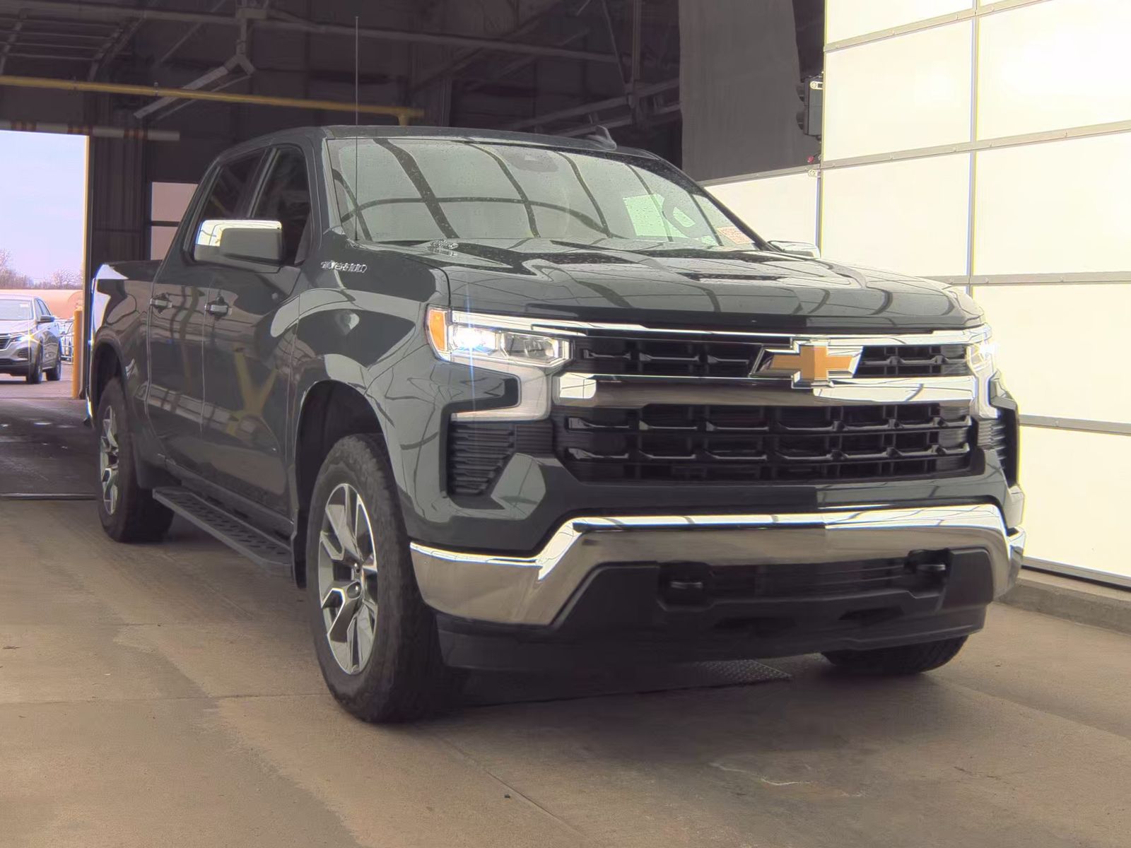 2025 Chevrolet Silverado 1500 LT AWD