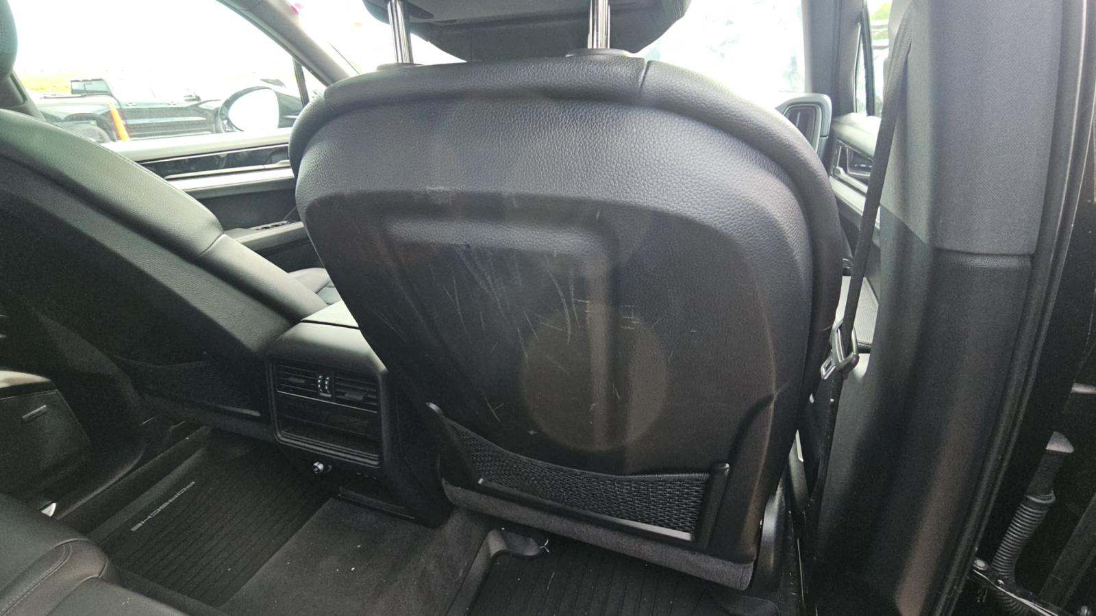 2024 Porsche Cayenne Base AWD