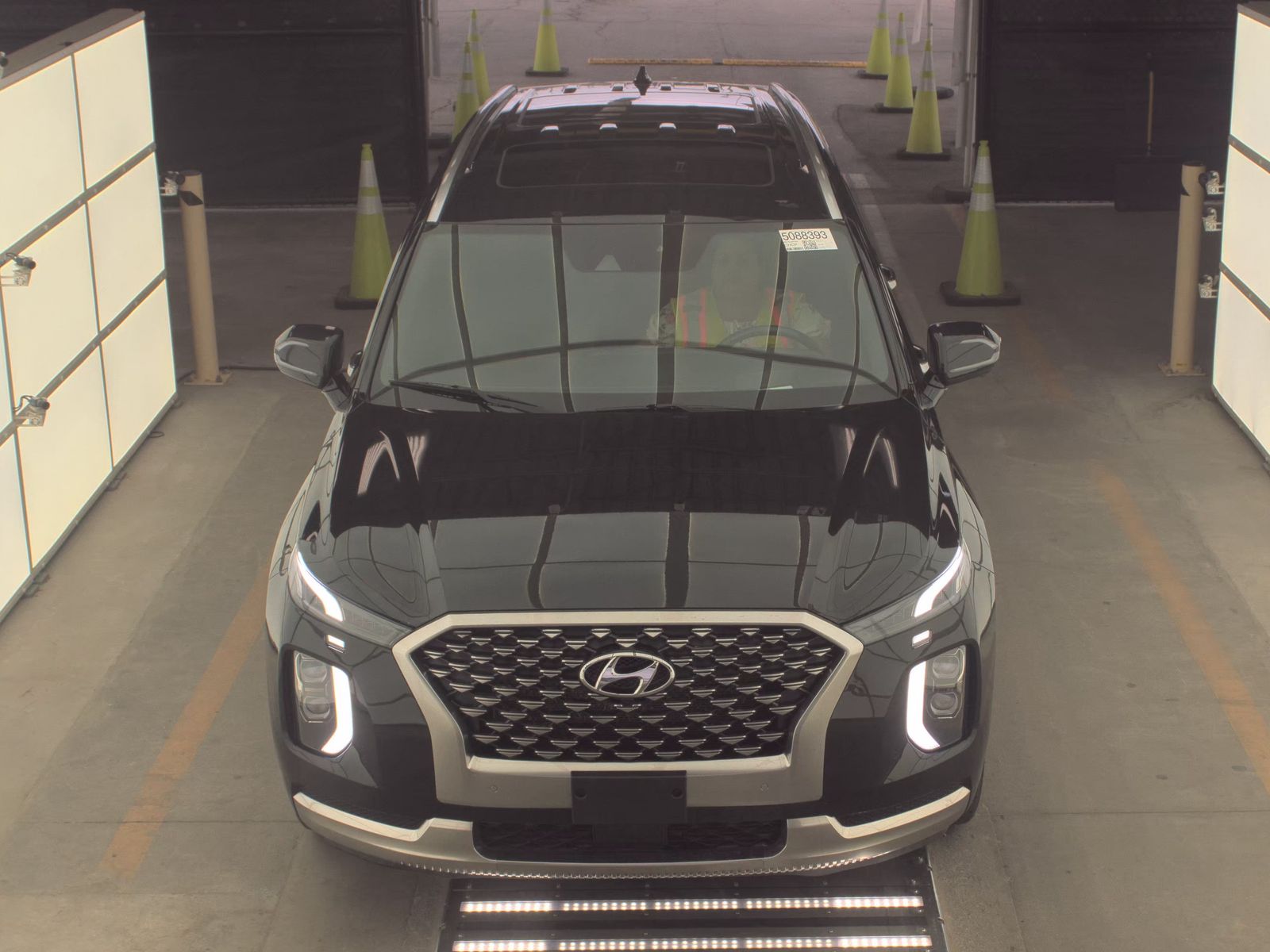 HYUNDAI CALLIGRAPH - 3