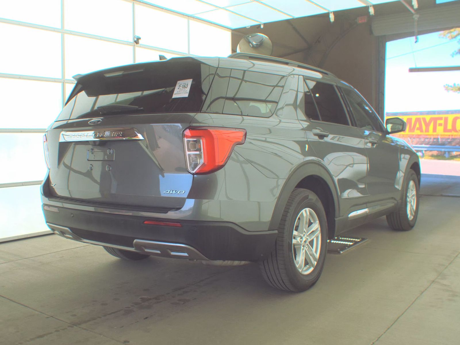 2023 Ford Explorer XLT AWD