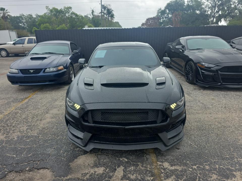 FORD MUSTANG - 3