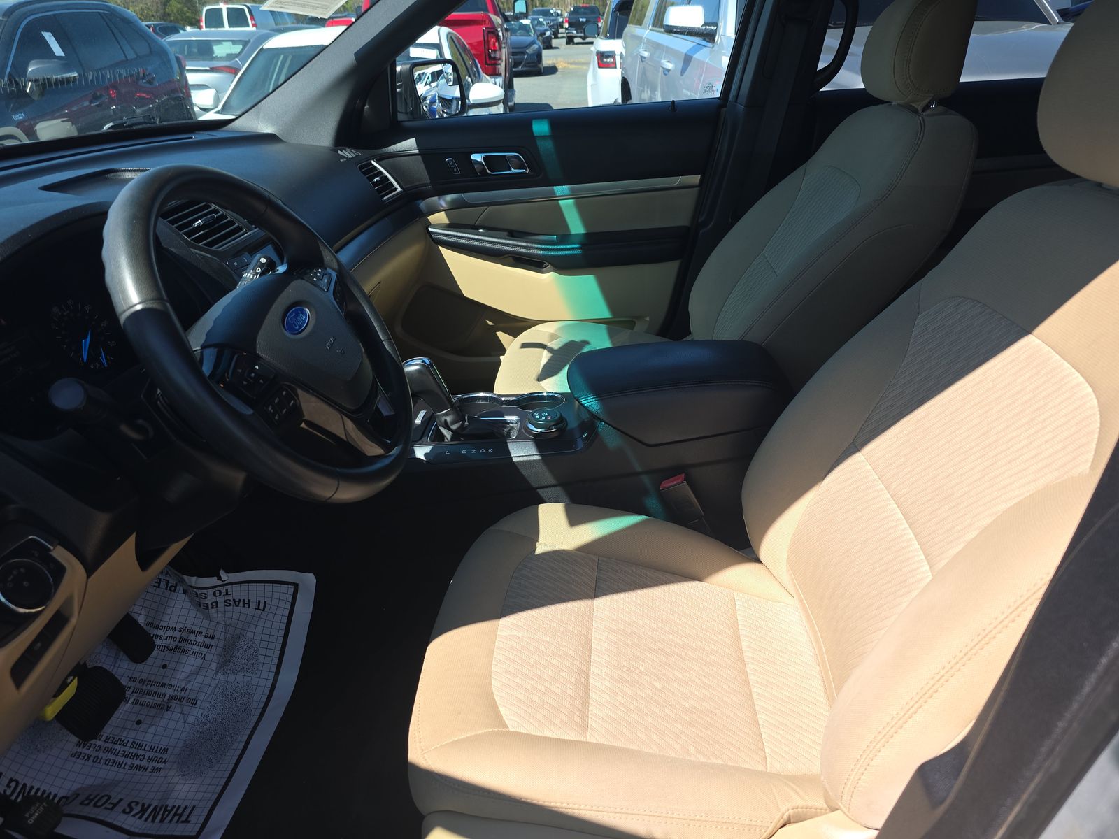 FORD EXPLORER - 8