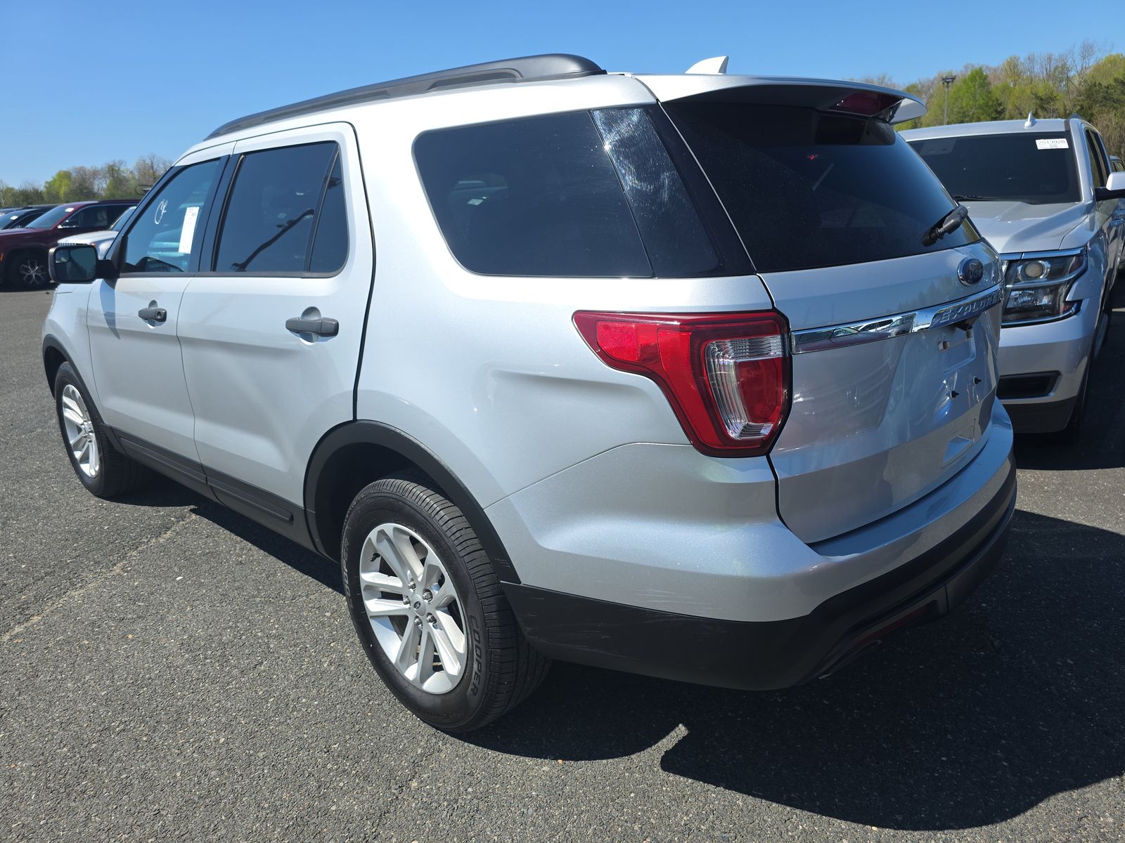 FORD EXPLORER - 7