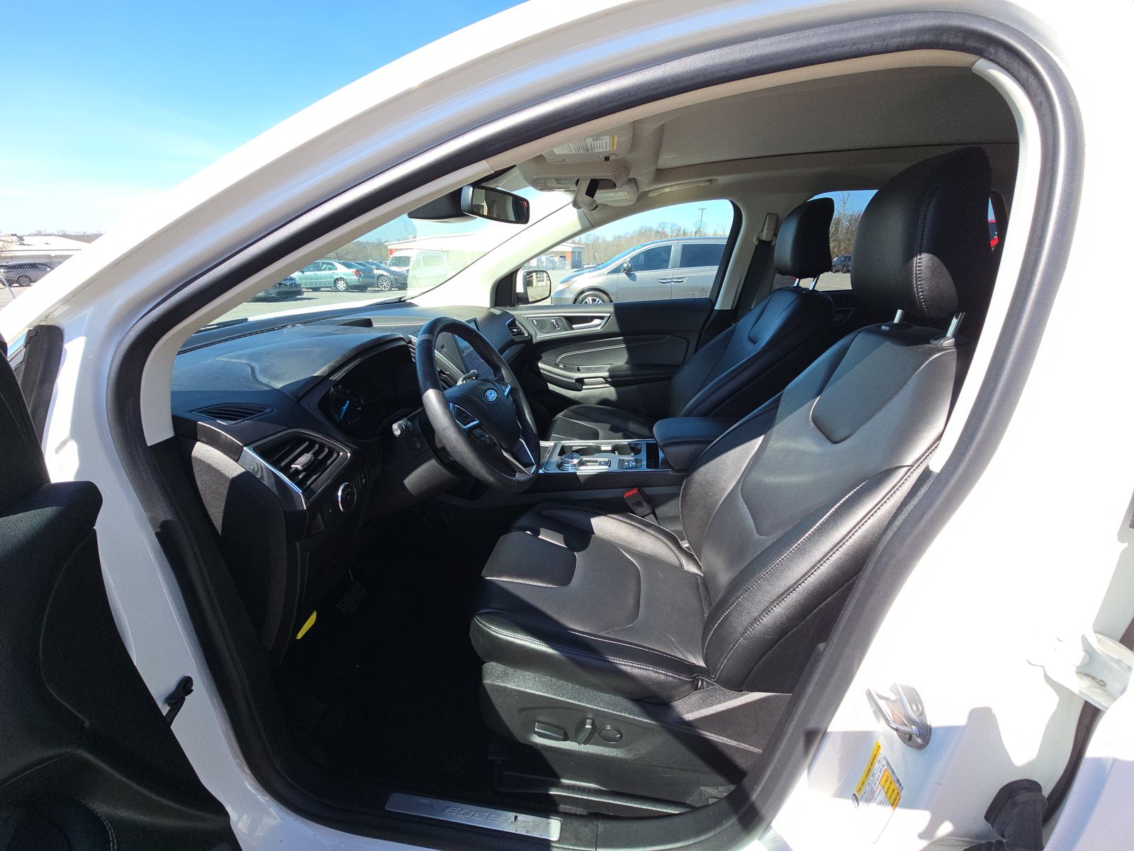 2022 Ford Edge Titanium AWD