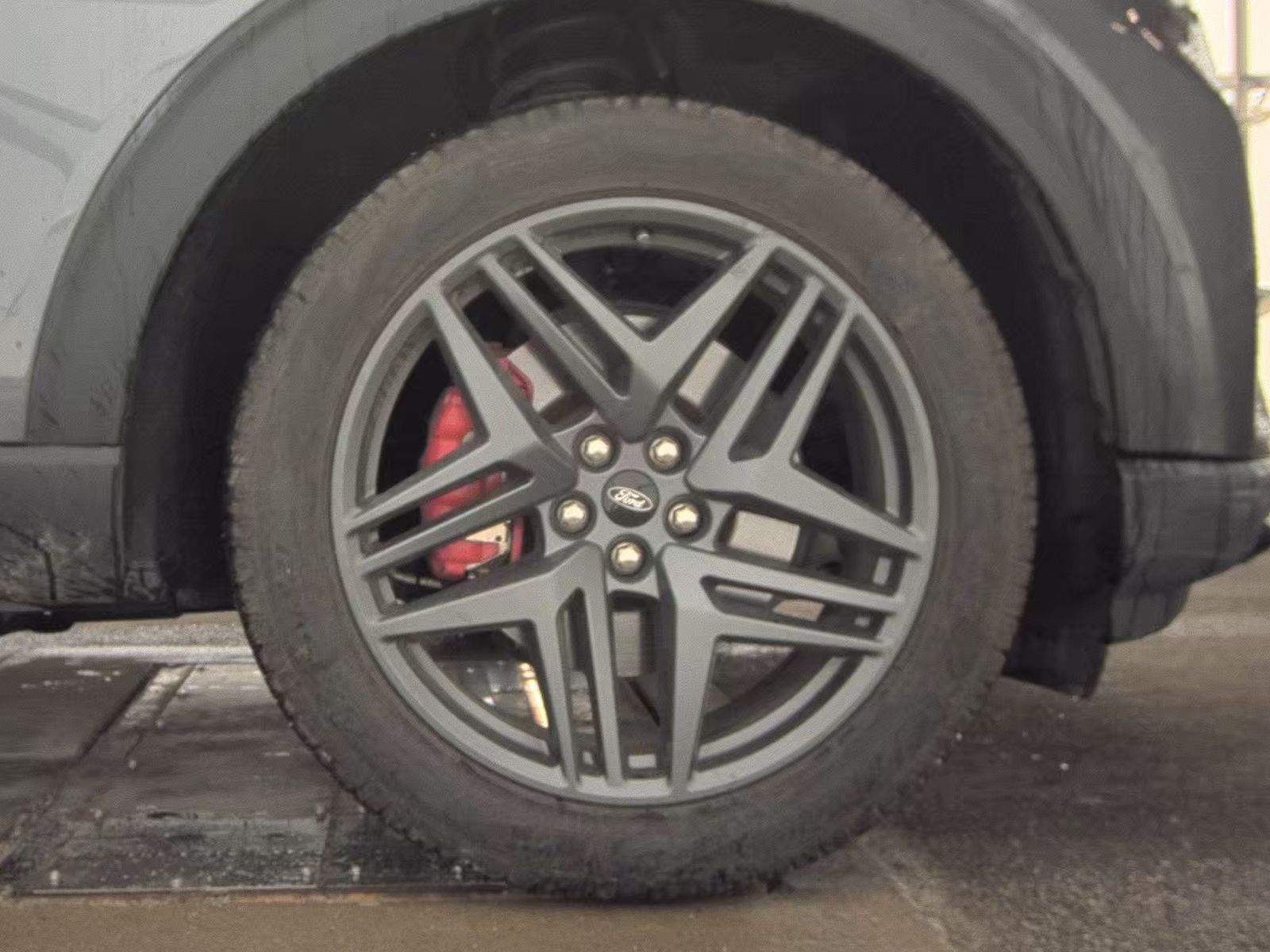 2025 Ford Explorer ST-Line AWD