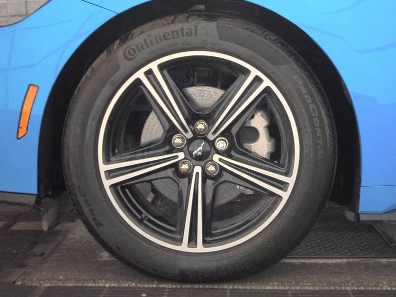 2025 Ford Mustang EcoBoost FWD