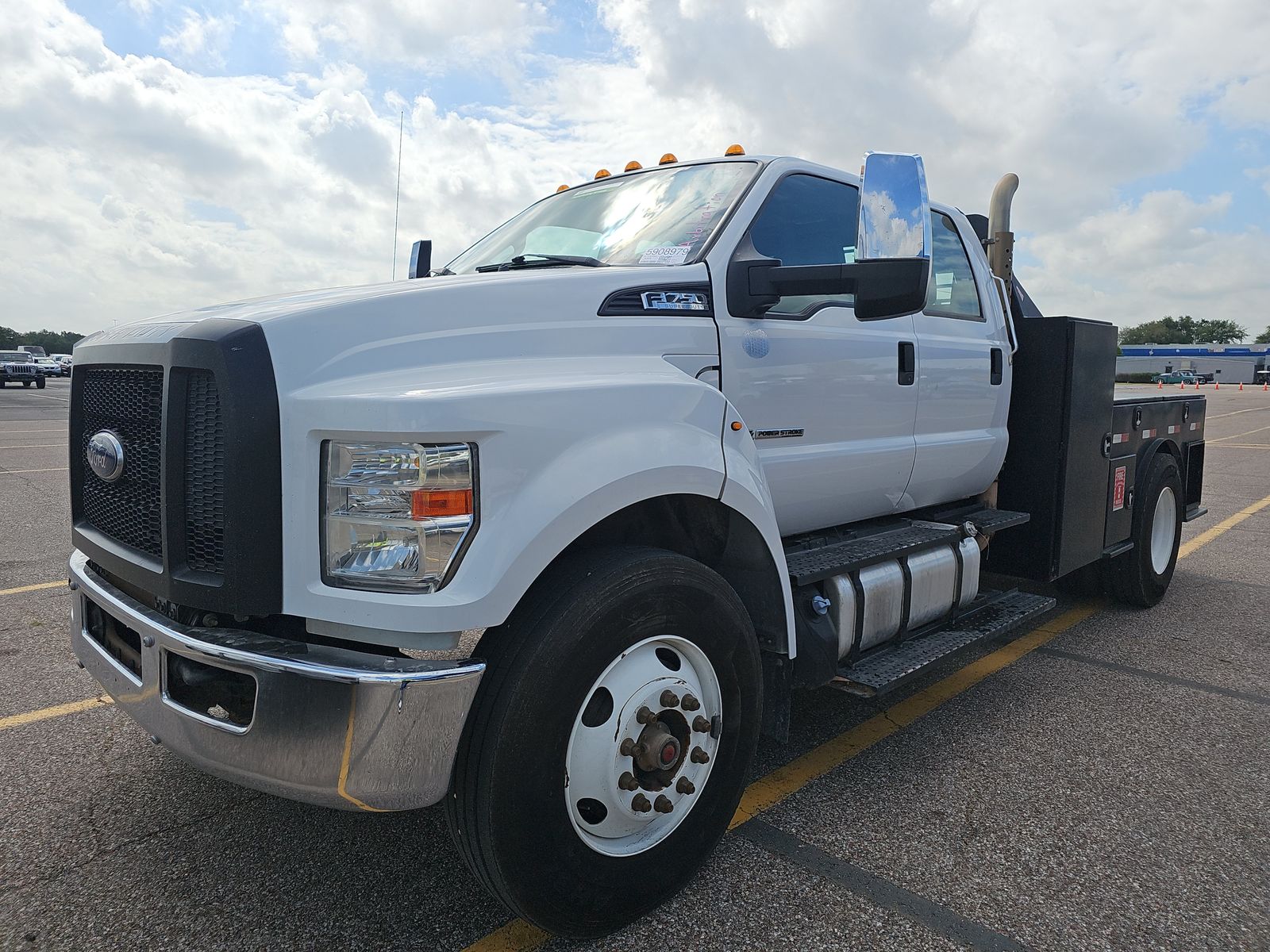 FORD F-750 - 1