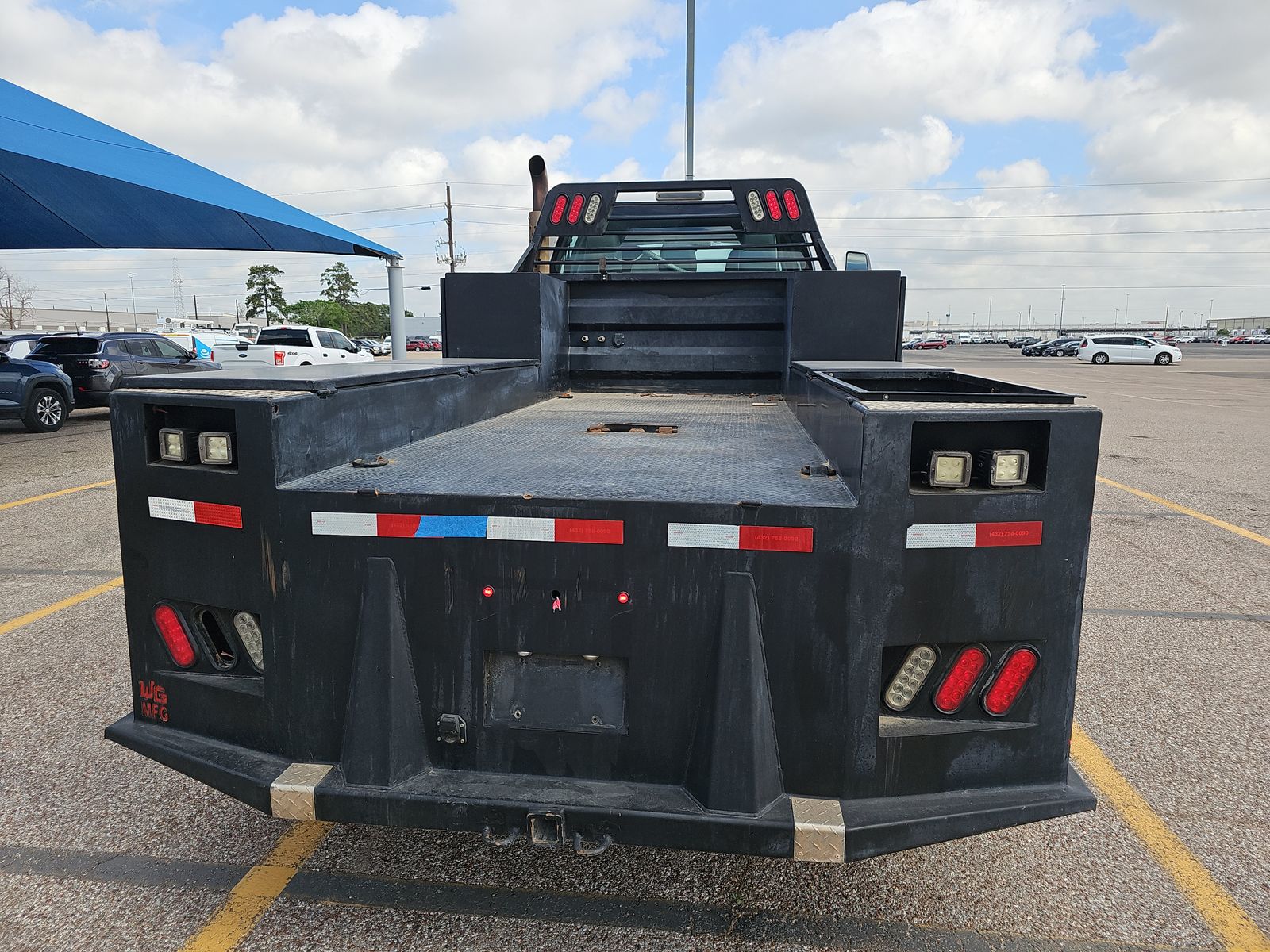 FORD F-750 - 6
