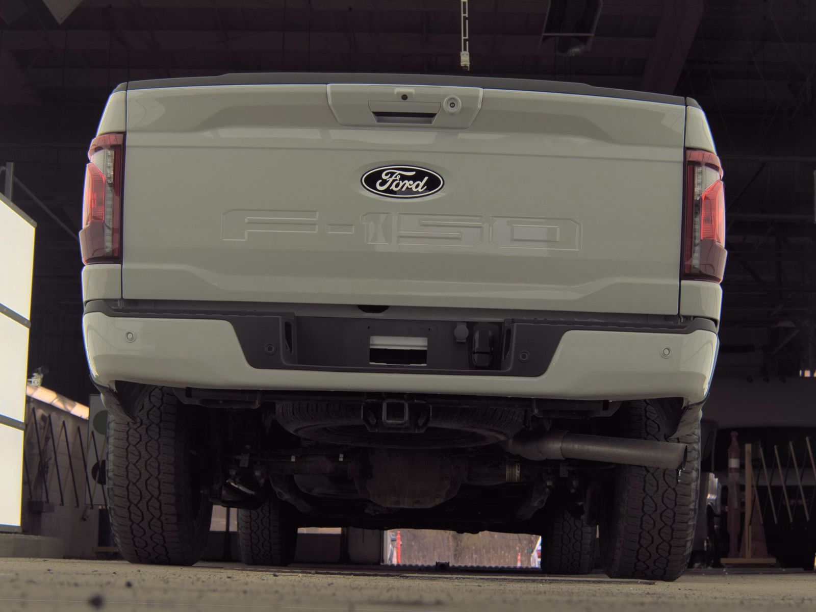 FORD F-150 - 8