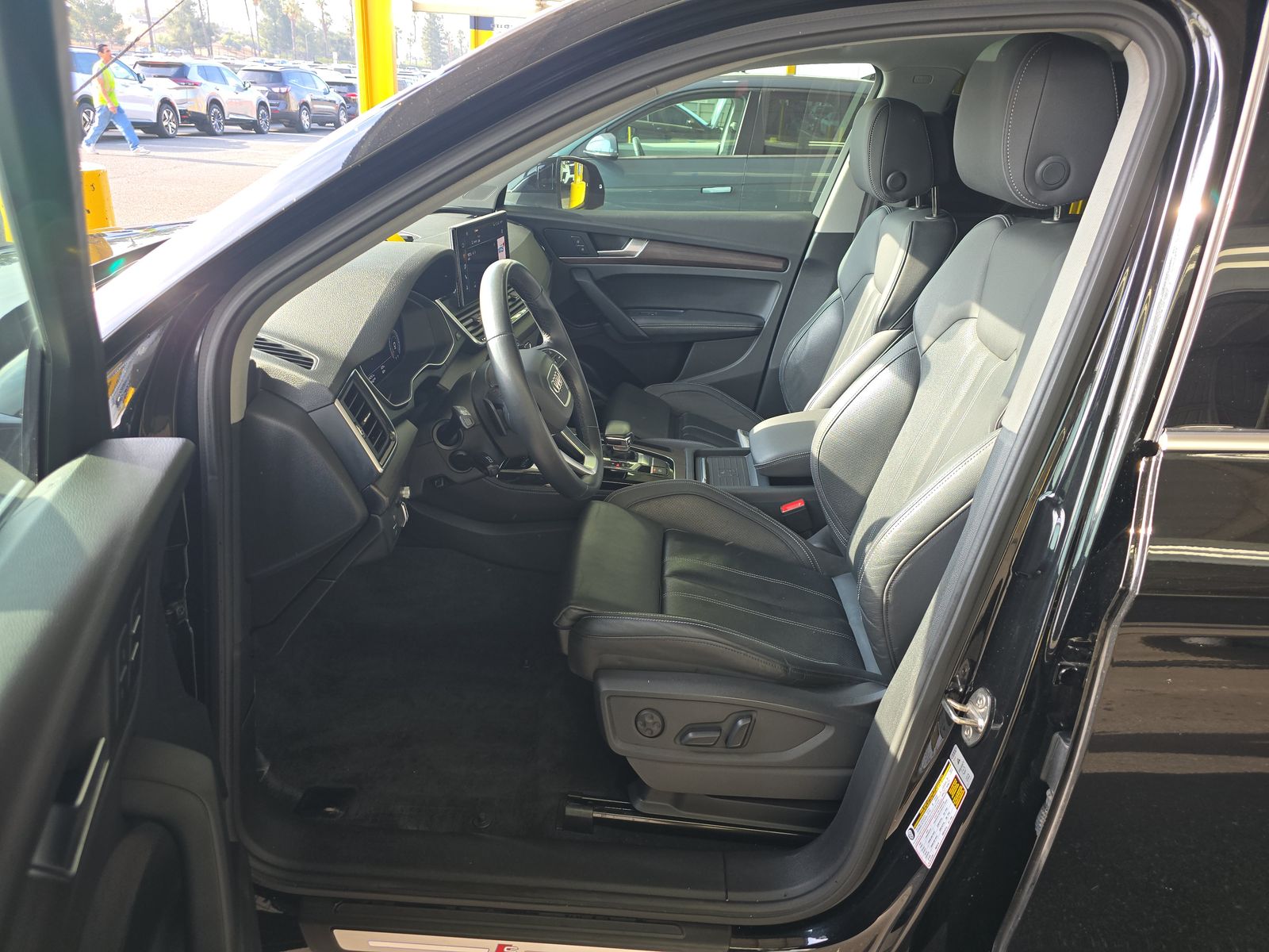 2023 Audi Q5 S line Prestige AWD