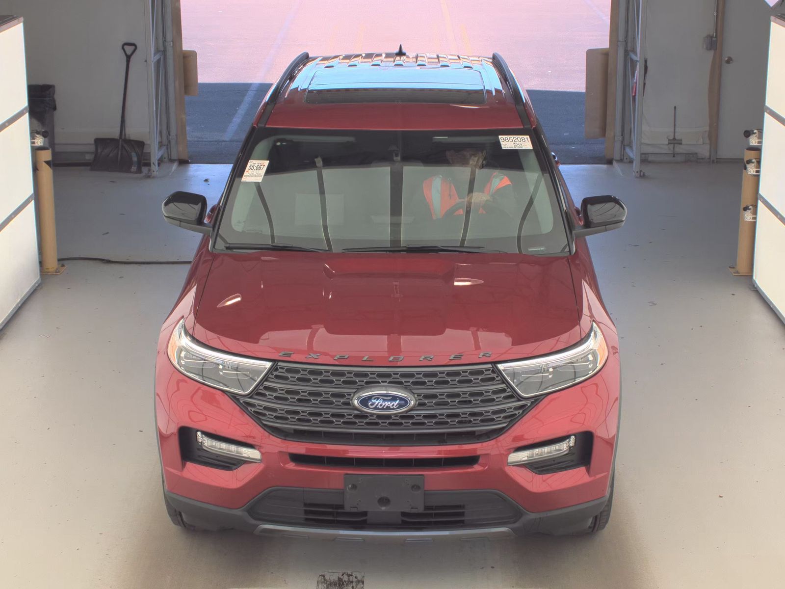 2023 Ford Explorer XLT AWD