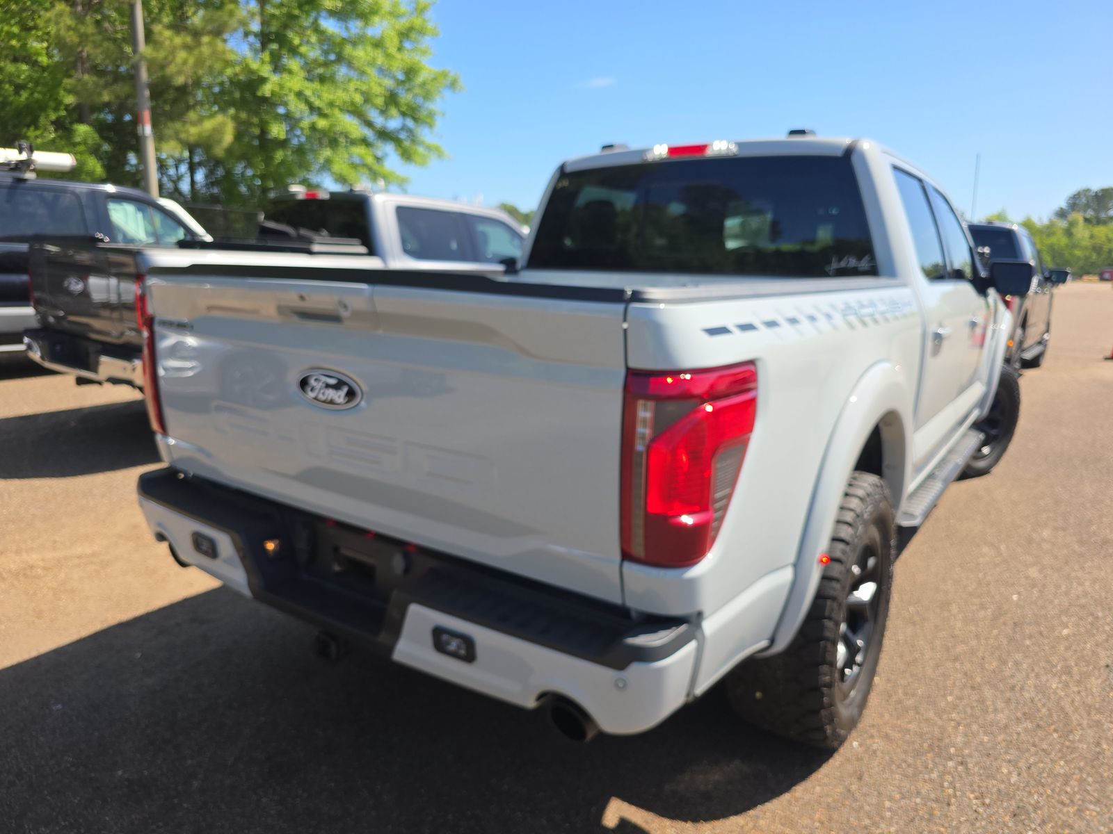2024 Ford F-150 XLT AWD