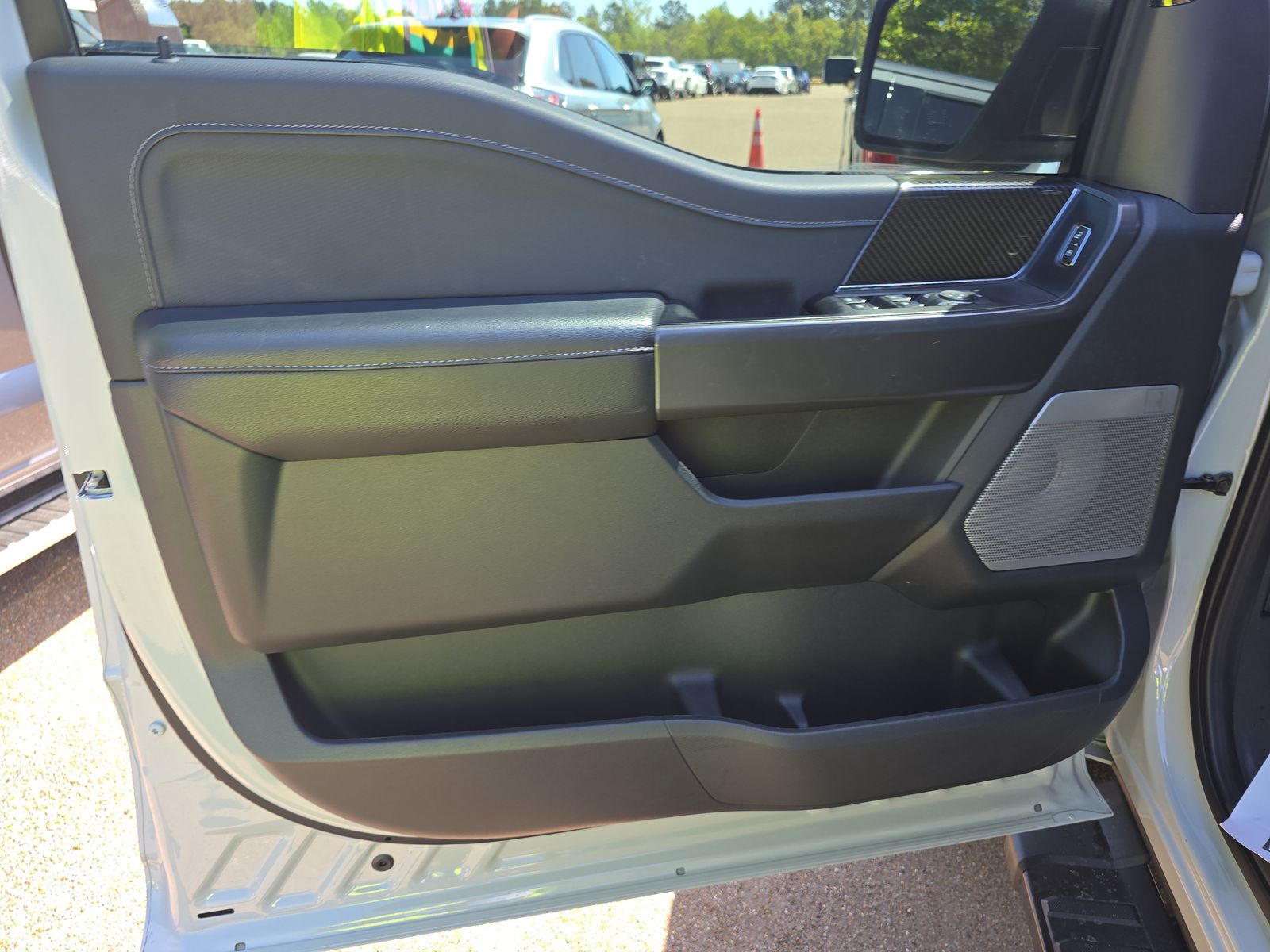 2024 Ford F-150 XLT AWD