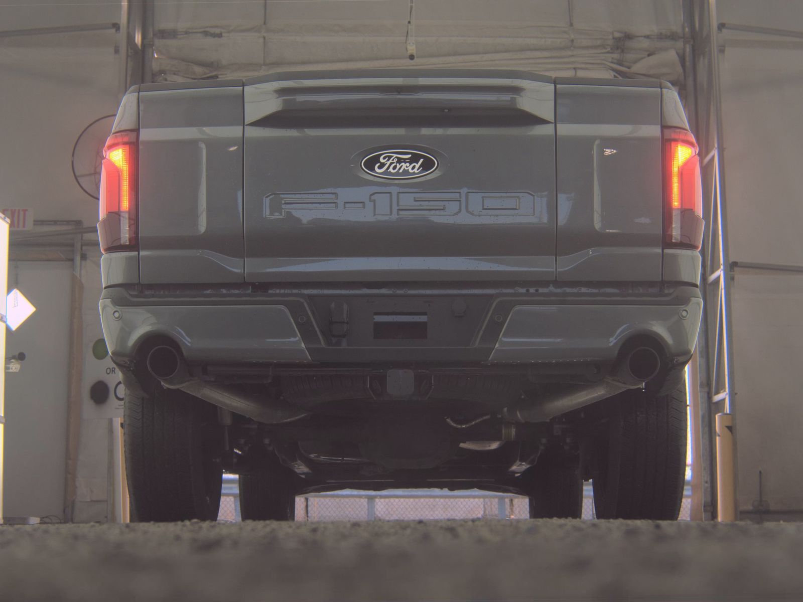 2025 Ford F-150 Lariat AWD