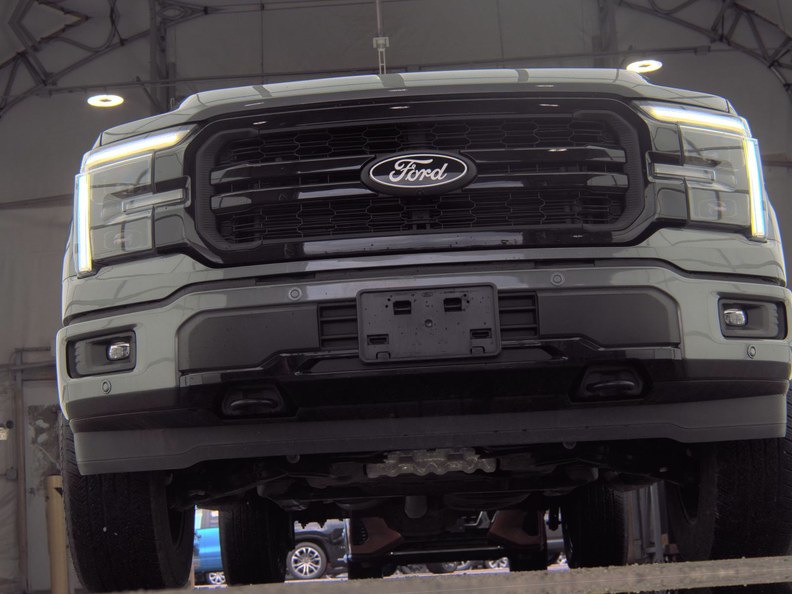 2025 Ford F-150 Lariat AWD