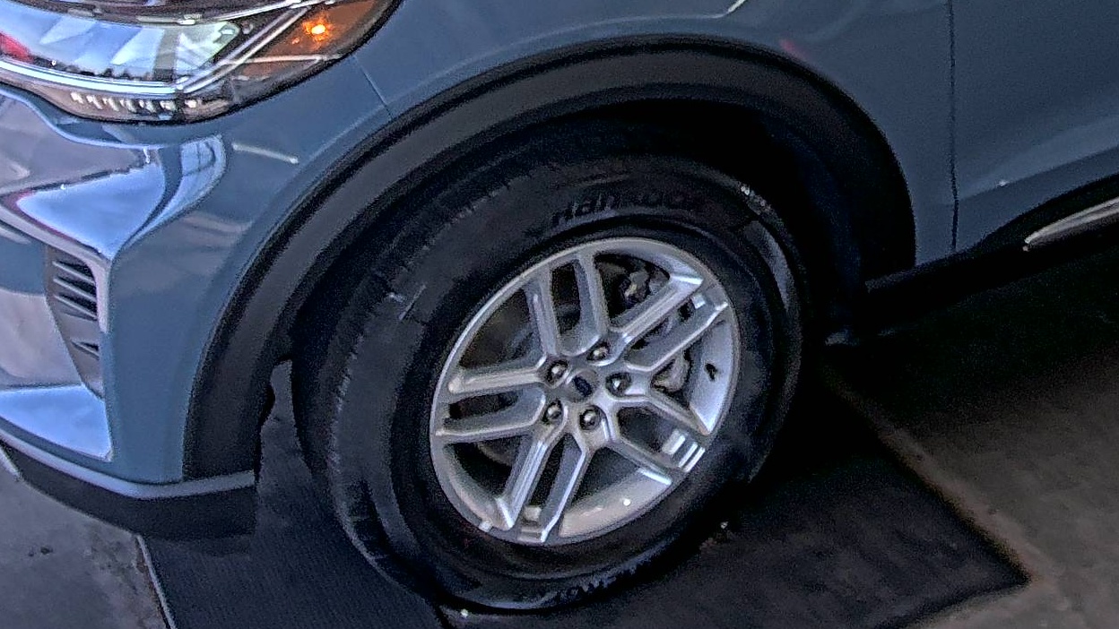 2025 Ford Explorer Active AWD