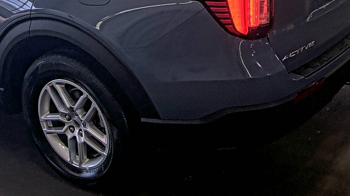 2025 Ford Explorer Active AWD