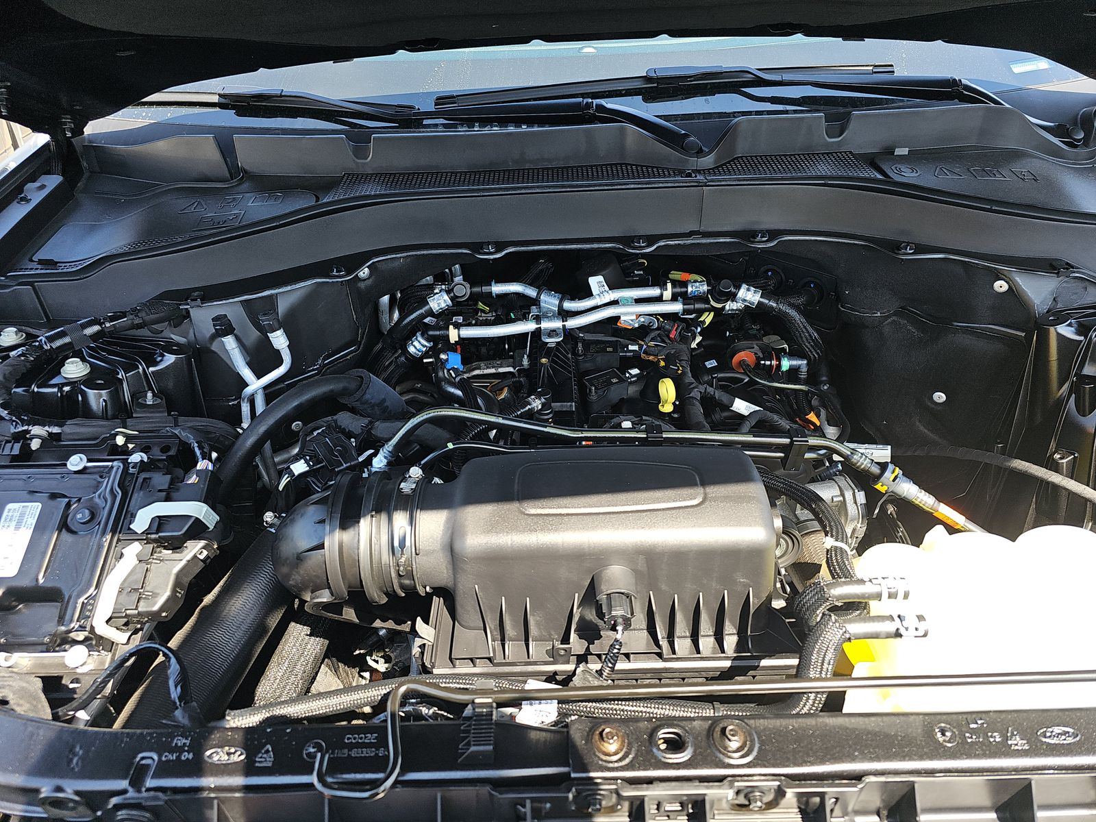 2023 Ford Explorer XLT AWD