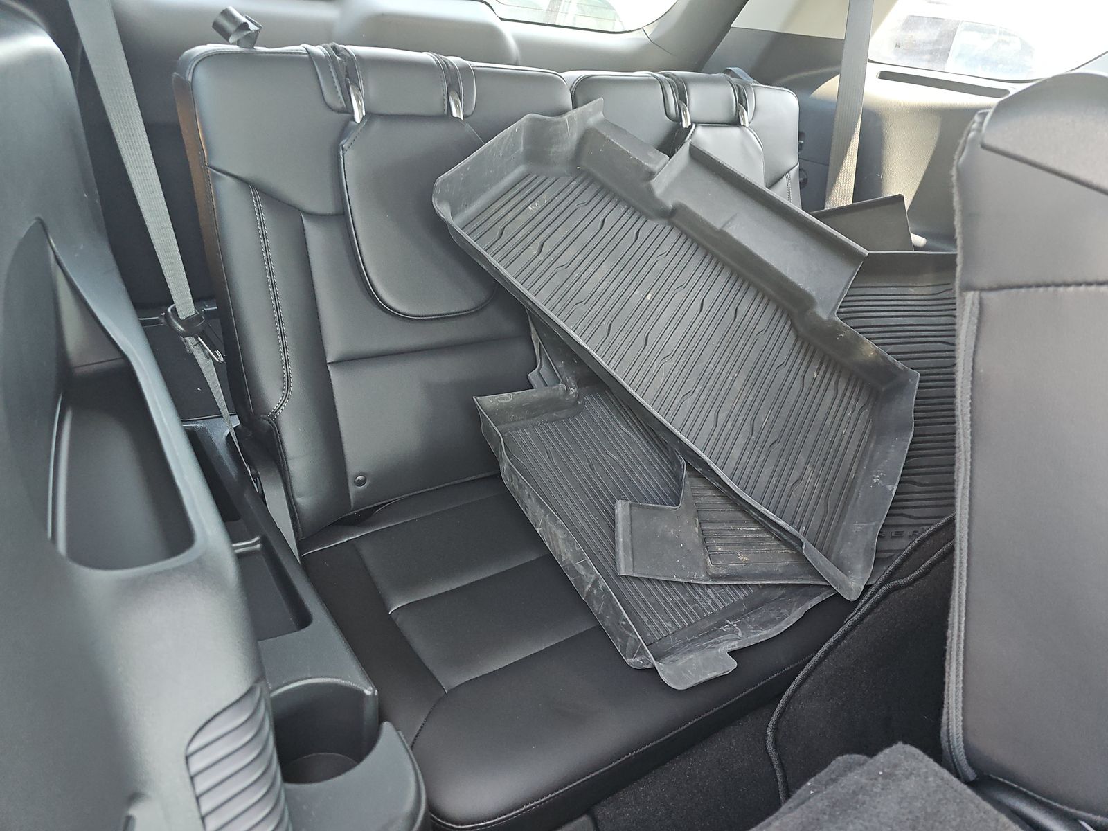 2023 Ford Explorer XLT AWD