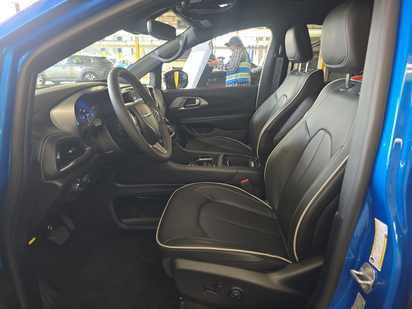 2026 Chrysler Pacifica Limited AWD