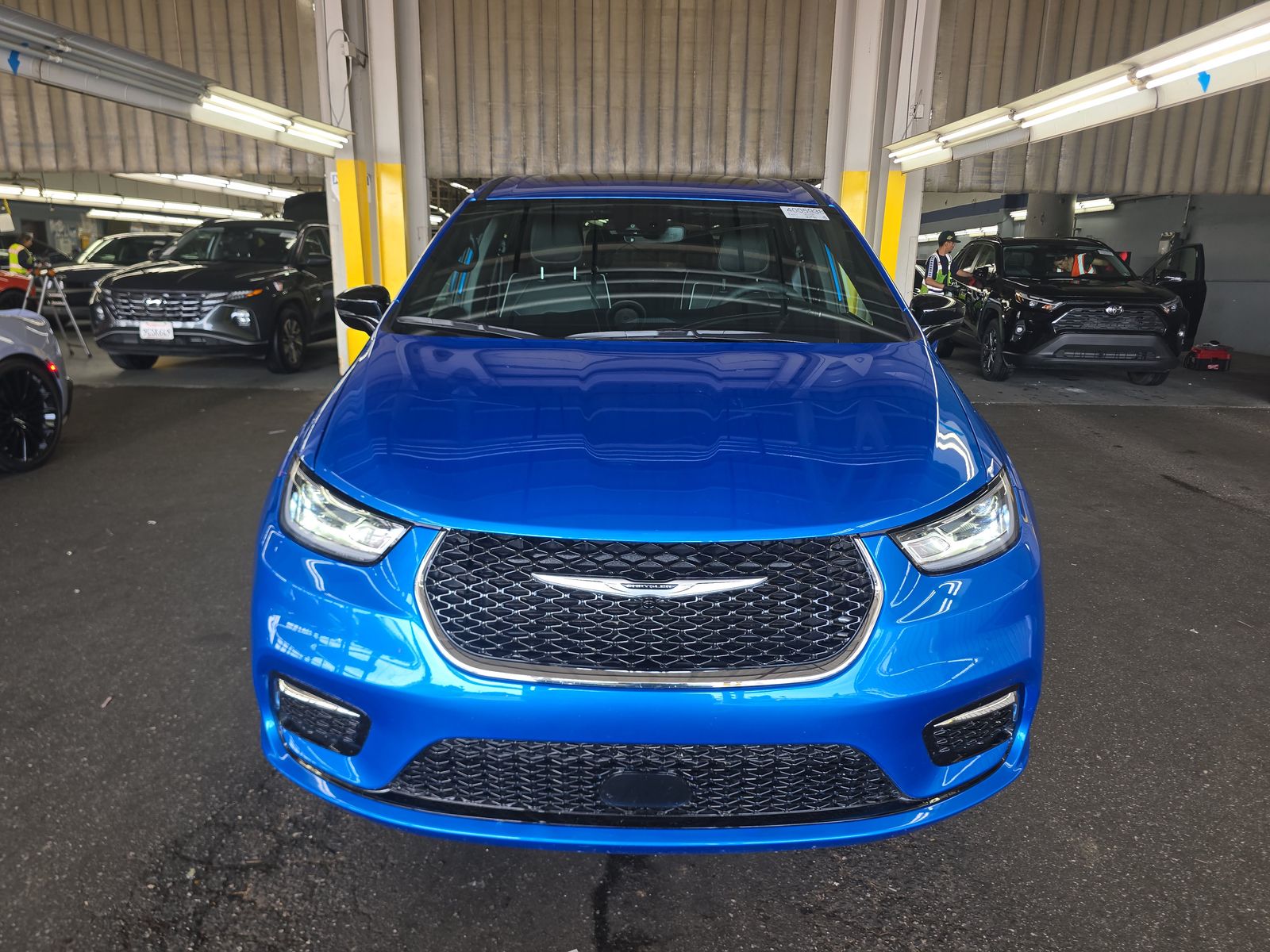 2026 Chrysler Pacifica Limited AWD