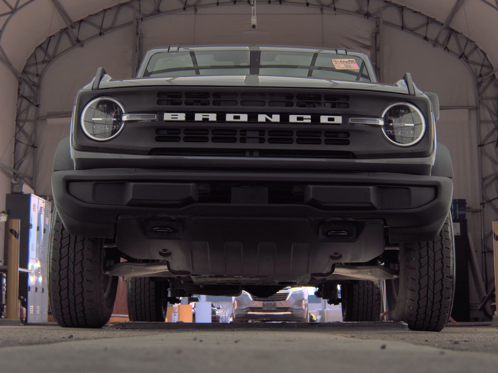 FORD BRONCO - 4