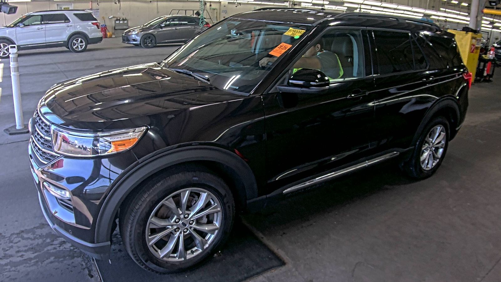 2024 Ford Explorer XLT AWD