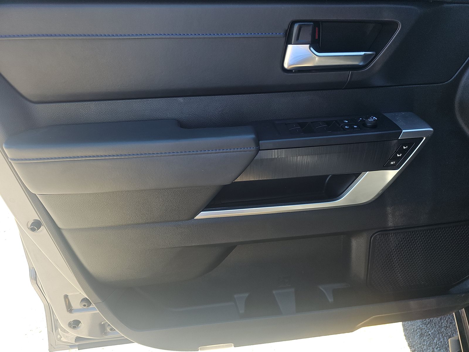 TOYOTA HIGHLANDER - 10