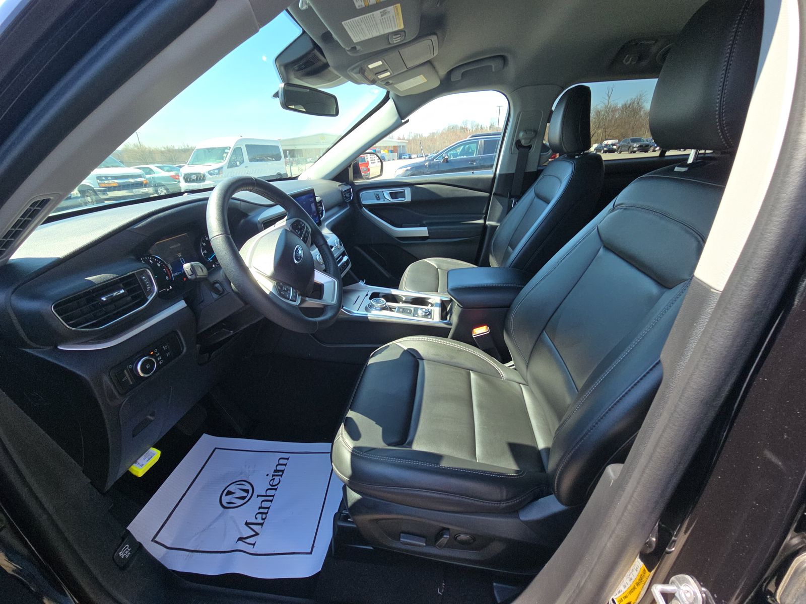 2024 Ford Explorer XLT AWD