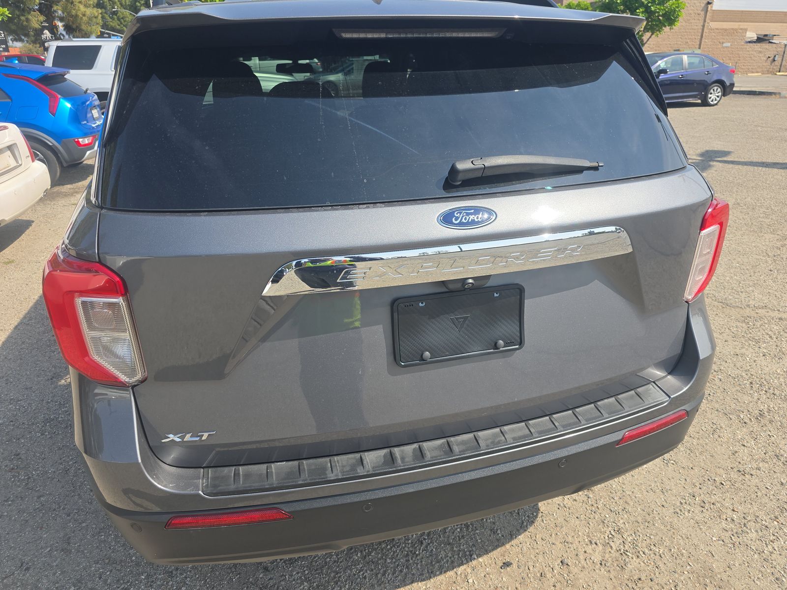 FORD EXPLORER - 6