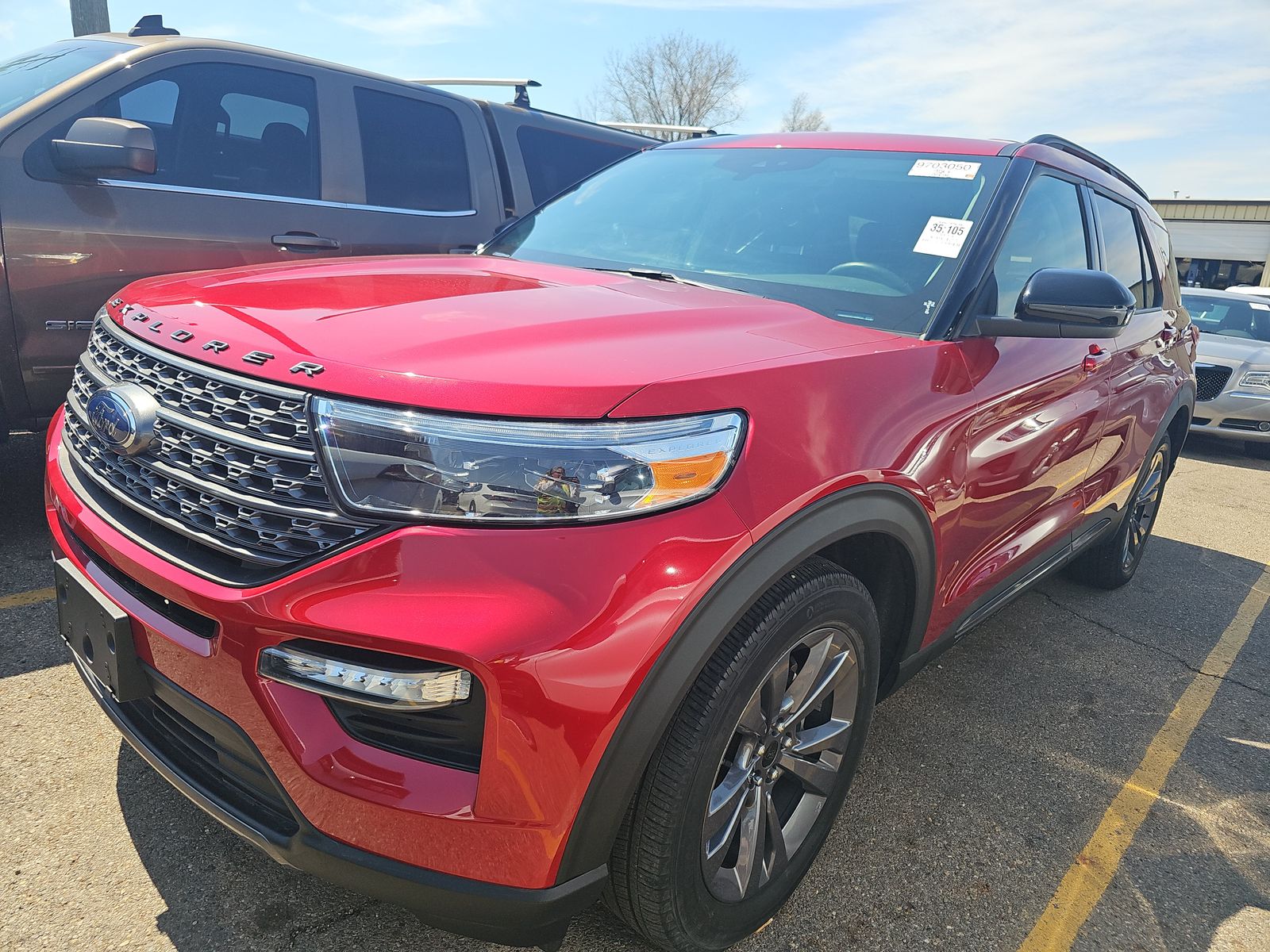 2023 Ford Explorer XLT AWD