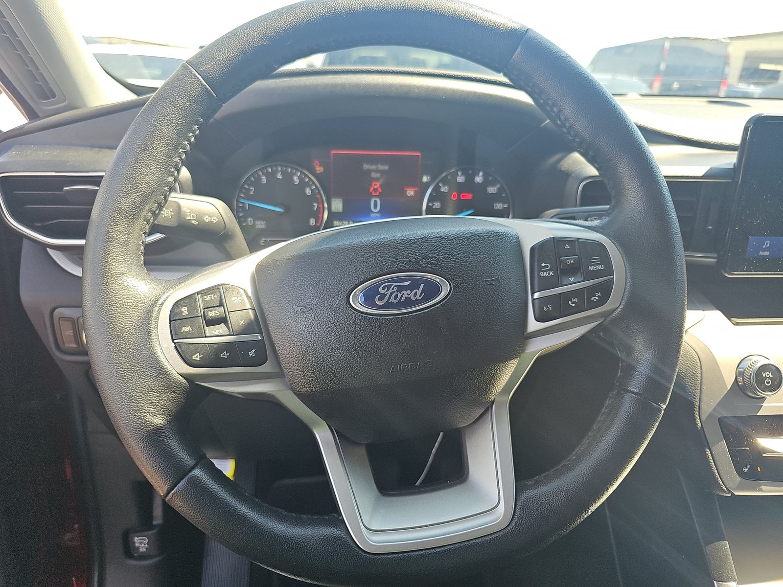 2023 Ford Explorer XLT AWD