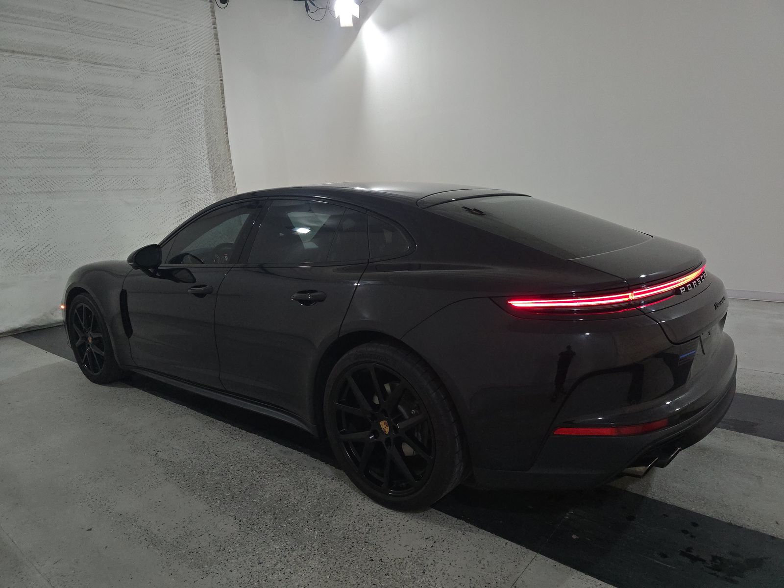 2025 Porsche Panamera Base RWD