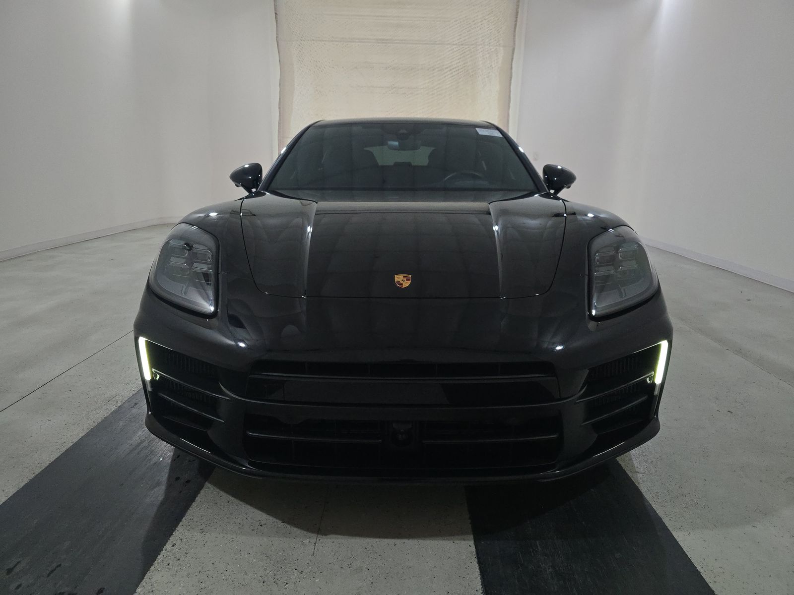 2025 Porsche Panamera Base RWD