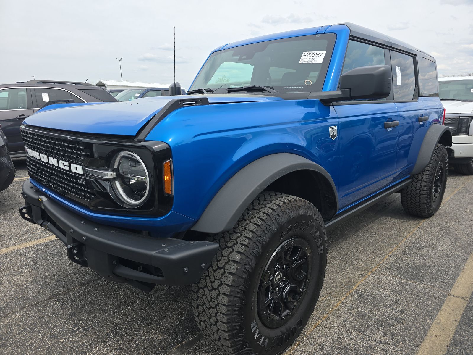 FORD BRONCO - 1