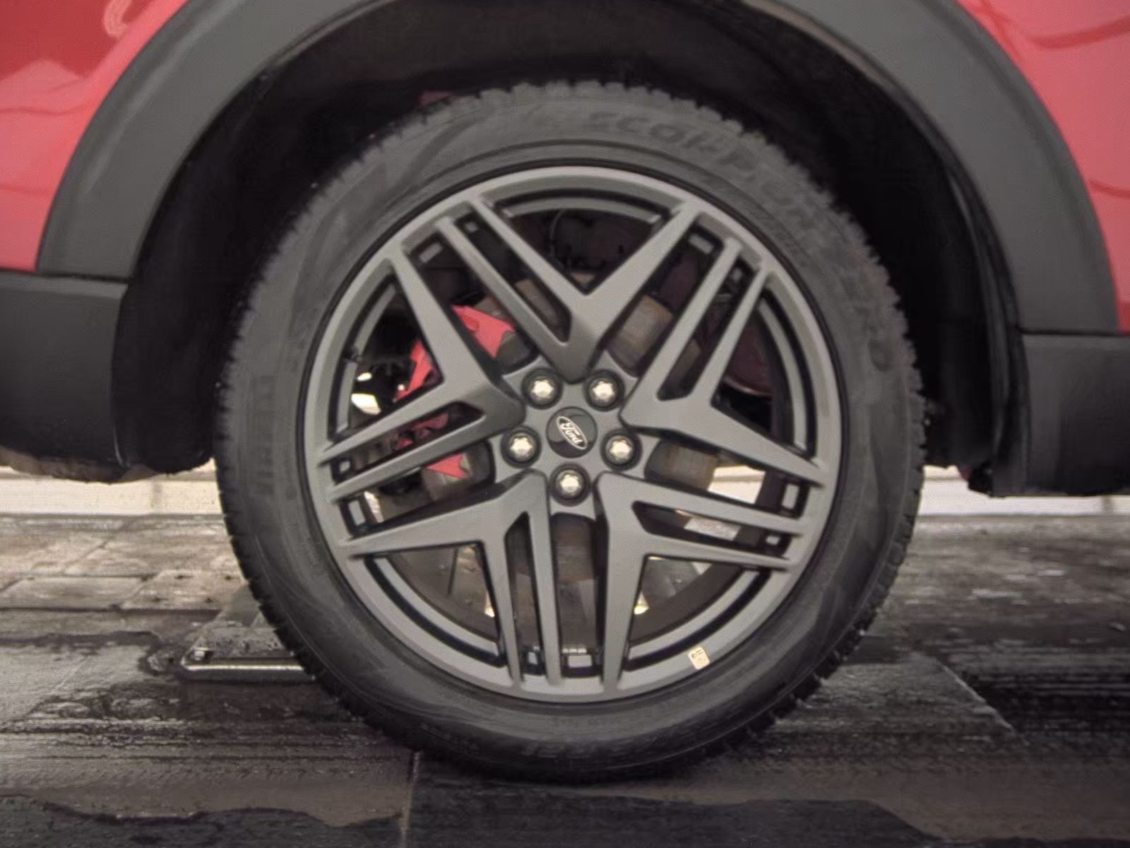 2025 Ford Explorer ST-Line AWD