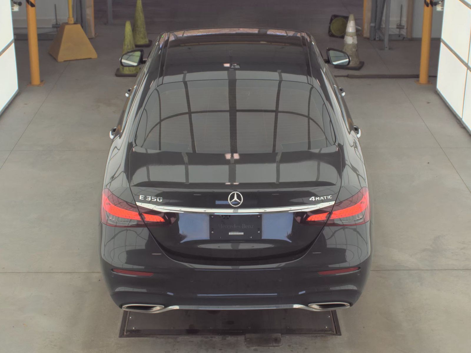 MERCEDES-BENZ E-CLASS - 7