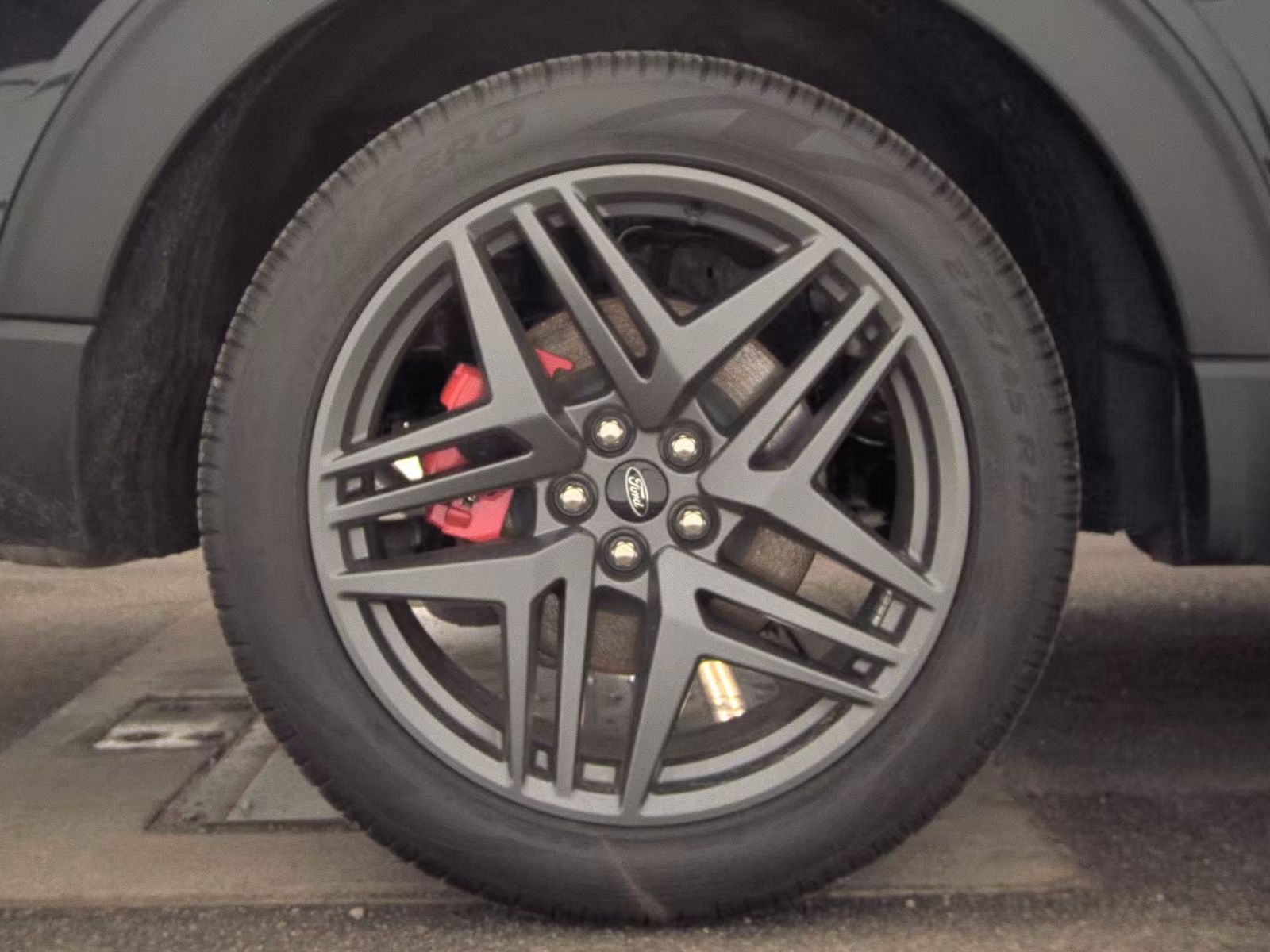 2025 Ford Explorer ST-Line AWD