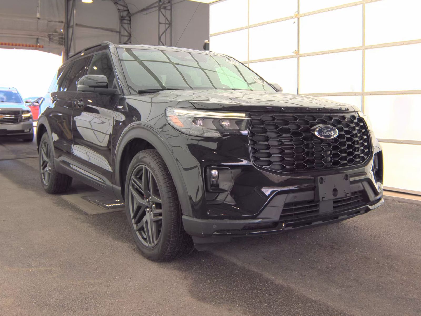 2025 Ford Explorer ST-Line AWD