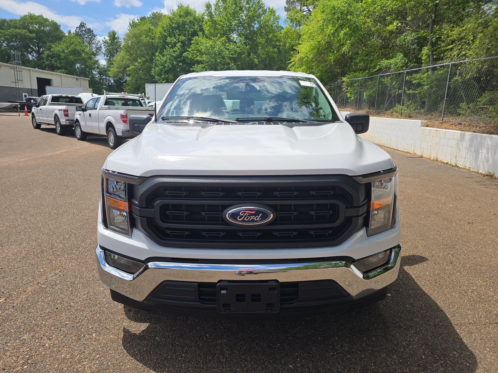 2023 Ford F-150 XL RWD