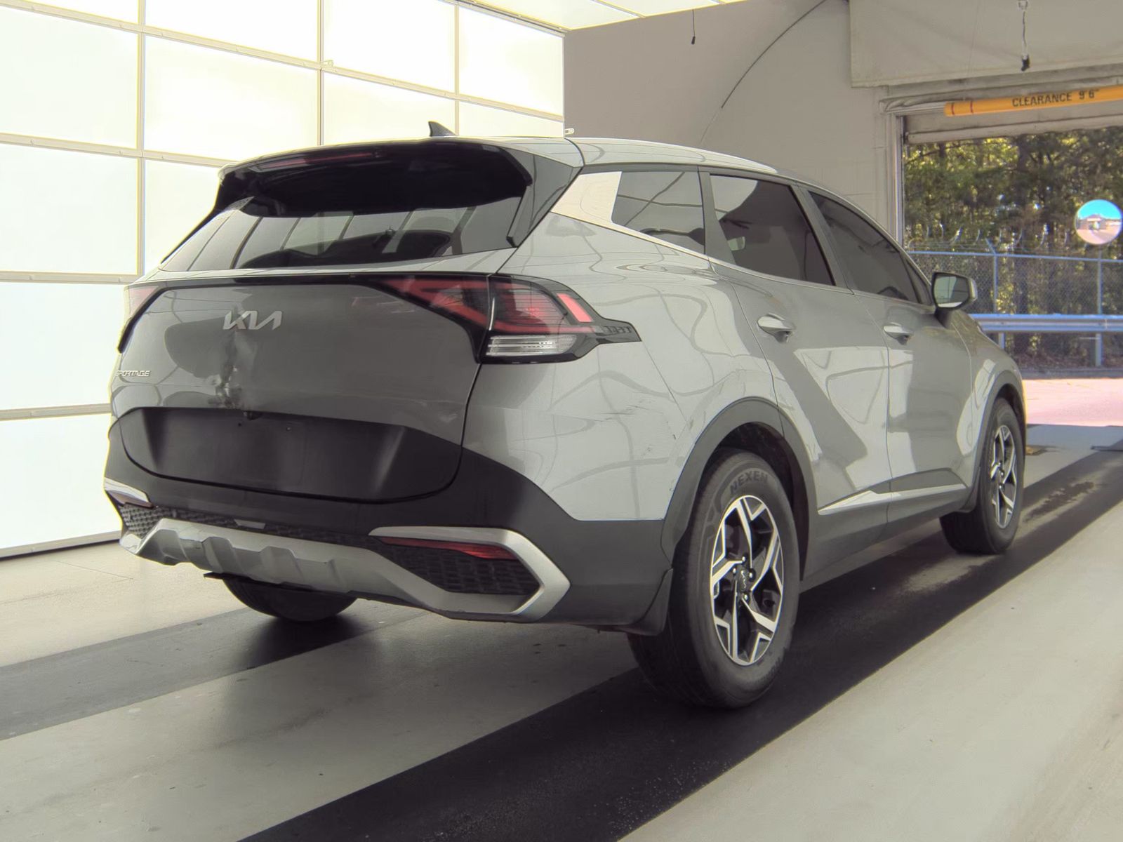 2025 Kia Sportage LX FWD